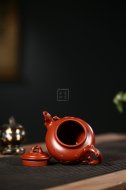 《報春》