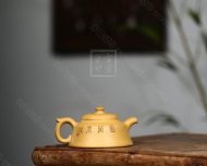 《八面威風》