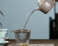 《秦權》