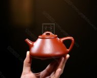 《石瓢》