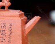 《一馬當先》