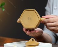 六方秦權