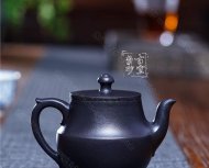 《菱韻秋水》