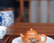 《玉蘭容天》