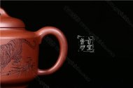 《八面威風》