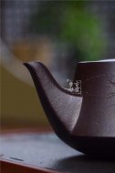 《柱礎》