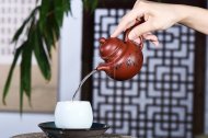 《掇球》宜興紫砂茶壺工藝美術師大紅袍掇球