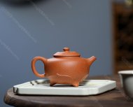 三足蓮花