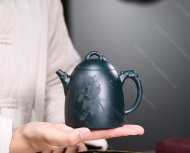 龍御秦權(quán)
