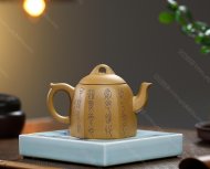 六方秦權