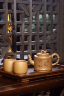 《高風(fēng)亮節(jié)》