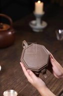 《八面威風》