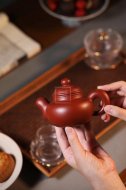 《大度》宜興紫砂壺工藝美術師原礦掇球紫砂茶具大紅袍壺