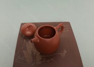 秦權壺