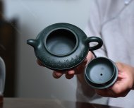 高工佳作【線圓】 泥料：原礦民國(guó)綠