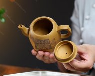 六方秦權