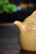 《秦權》宜興紫砂壺助理工藝美術師手工黃龍山本山段泥秦權茶壺茶具