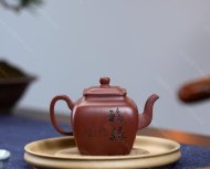 四方鳴遠