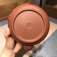 荷蛙提梁