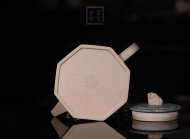 《絞泥獅韻》宜興工藝美術(shù)師手工紫砂壺家用茶壺具套裝本山綠泥六方