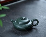 高工佳作【線圓】 泥料：原礦民國(guó)綠
