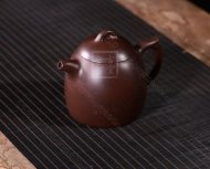 《秦權(quán)》