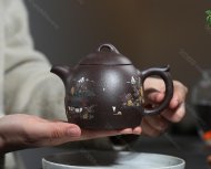 泥繪秦權