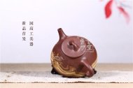 《魚躍》