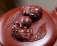 雙獅戲珠