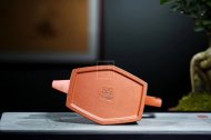 《威震六方》宜興名家紫砂壺磚方高級工藝美術(shù)師手工高級工藝美術(shù)師泡茶壺家用套裝功夫茶具優(yōu)質(zhì)降坡泥