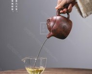 《秦權》