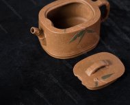 橢圓竹節壺