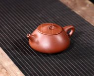 《石瓢》