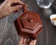 六方宮燈壺