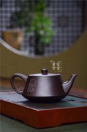 《柱礎》