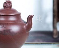 《祥龍獻瑞》