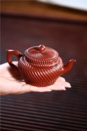 《旋紋扁櫻》